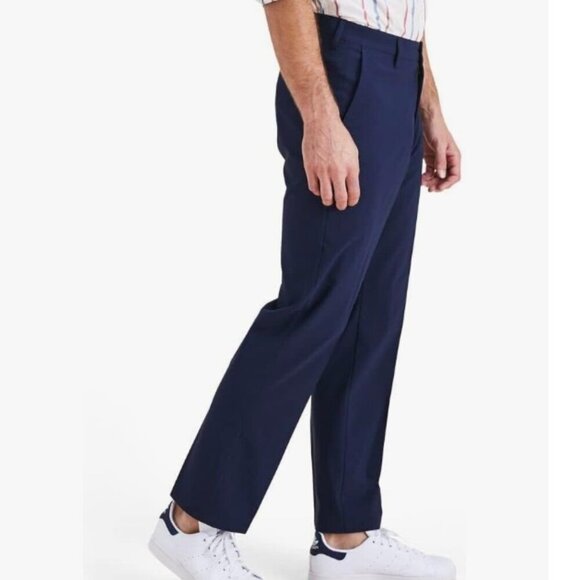 DOCKERS Men's Signature Go Straight Fit Khaki Smart 360 Tech Pants - Picture 1 of 8